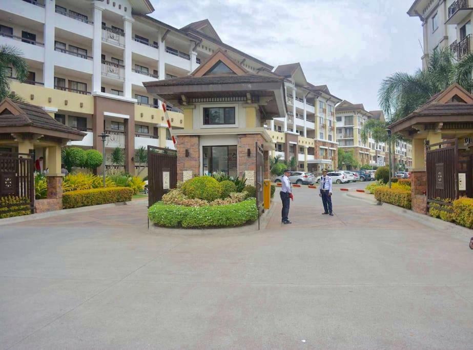 Alles One Oasis Condo Davao Near Sm Mall With Wifi Buitenkant foto
